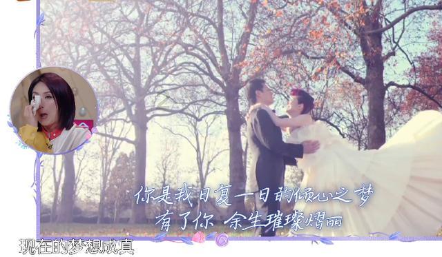 省十四届人大常委会举行第八次会议 为即将召开的省人代会作准备 易炼红出席